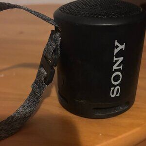 Sony SRS-XB13 Portable Waterproof Speaker with extra bass